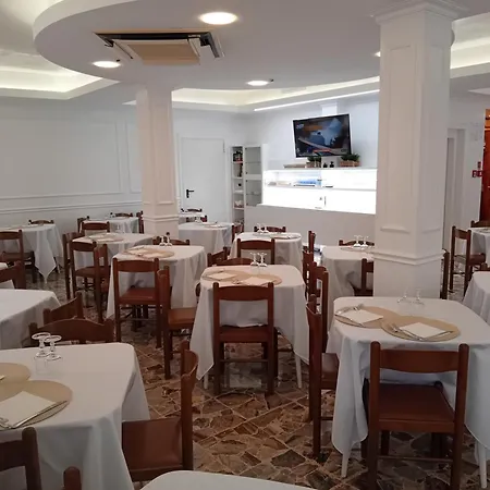 Mira Hotel