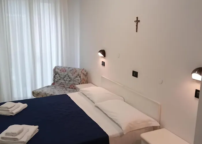 Mira 2*