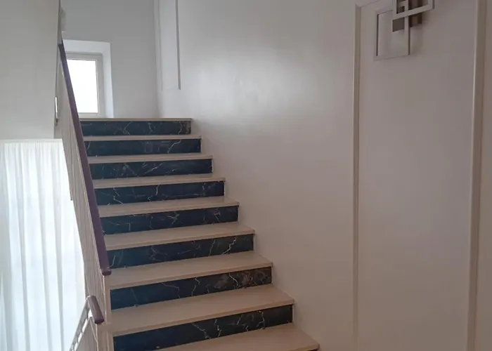 Mira Otel 2*