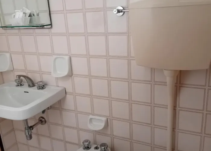 Mira Otel