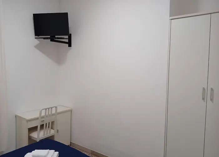 Mira